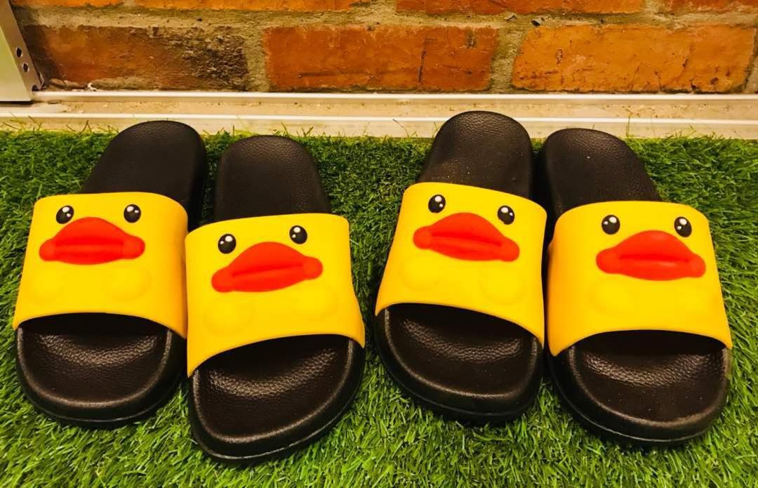 Yellow Duckling Homestay Семпорна Екстериор снимка