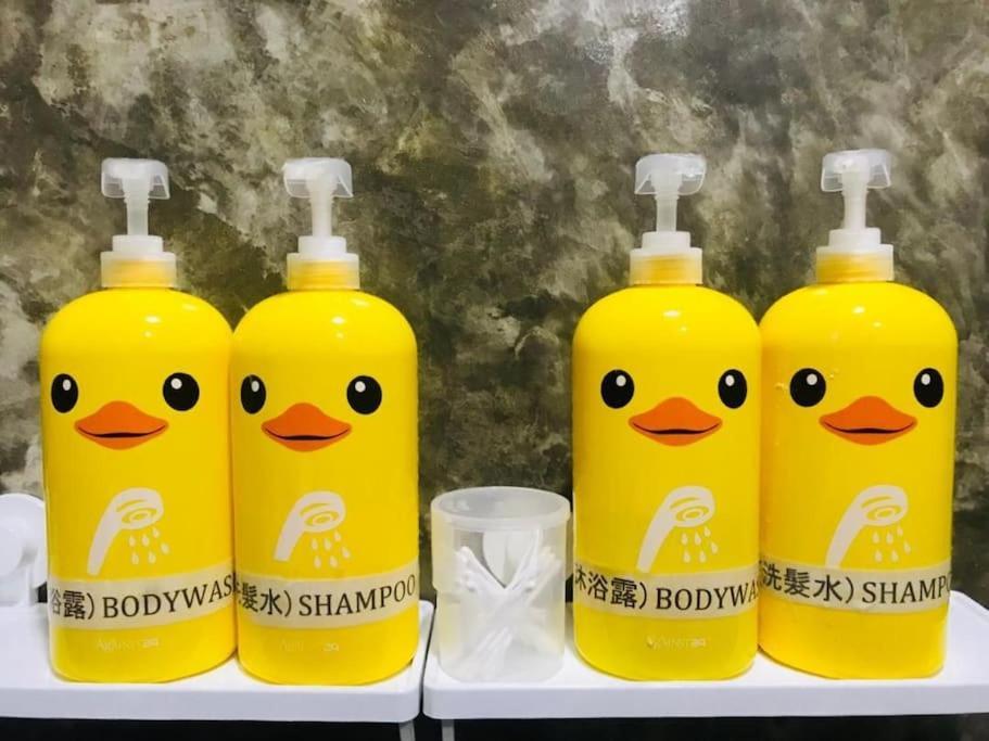 Yellow Duckling Homestay Семпорна Екстериор снимка